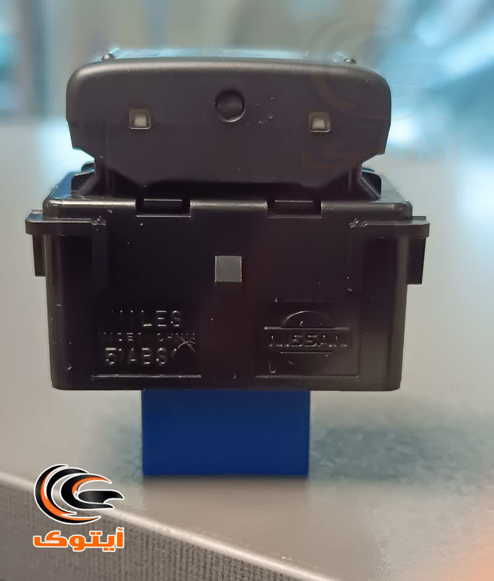 کلید گرمکن صندلی نیسان تیانا 25500JN00B و 25500JN01B