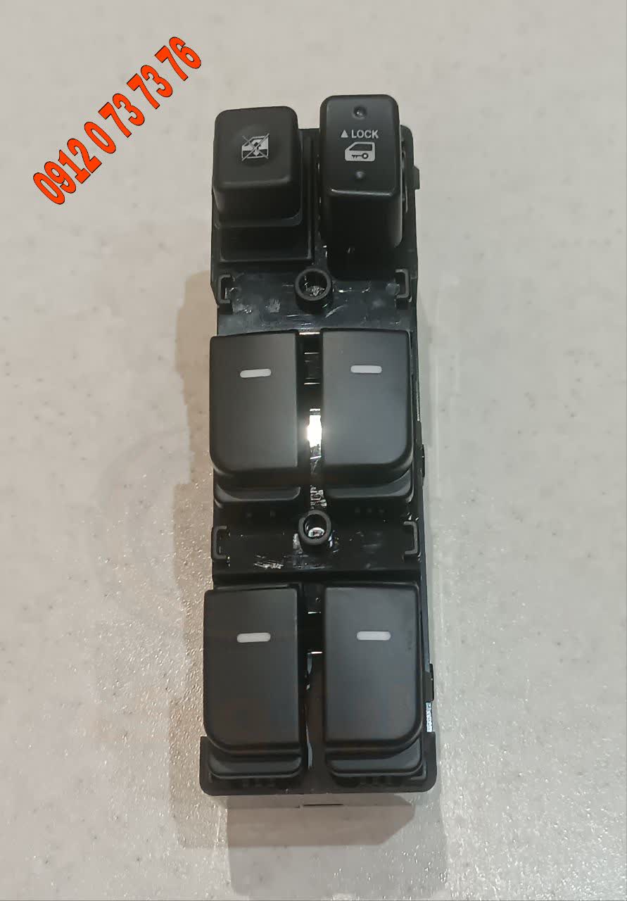 کلید شیشه بالابر جلو چپ سراتو 935701M100